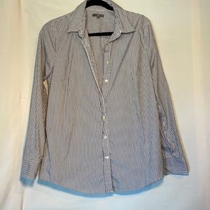 Gap shirt